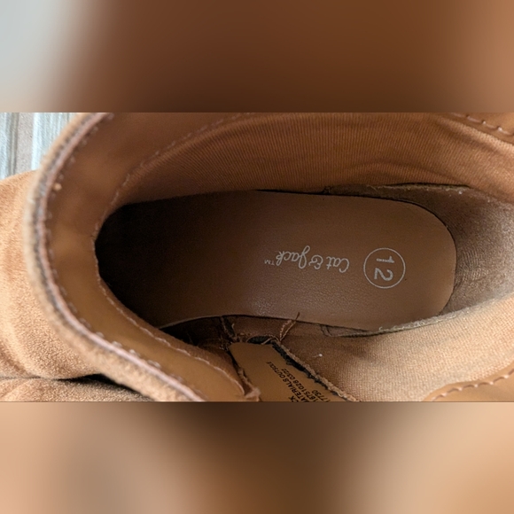 2 pairs of Cat & Jack kids booties size 12 - Picture 8 of 8